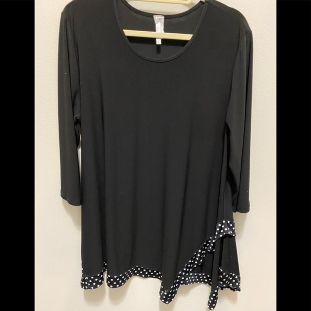 Come n See black blouse white blk polka dot 1 XL